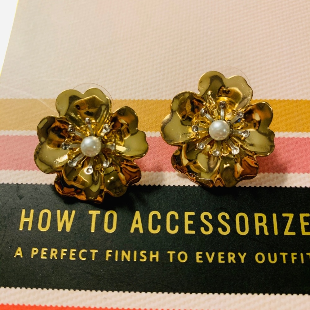 Gold Petal Spring Floral Gold Earrings
